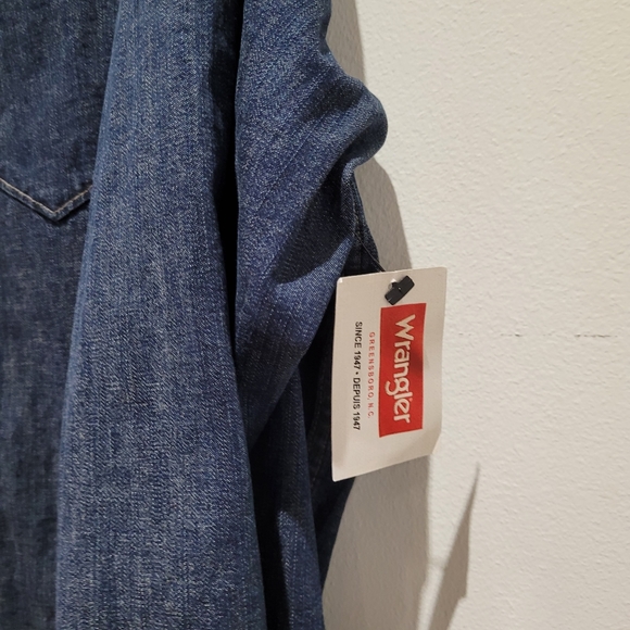 Jean pearl button snap up shirt 👕 👌 😍 - Picture 8 of 14